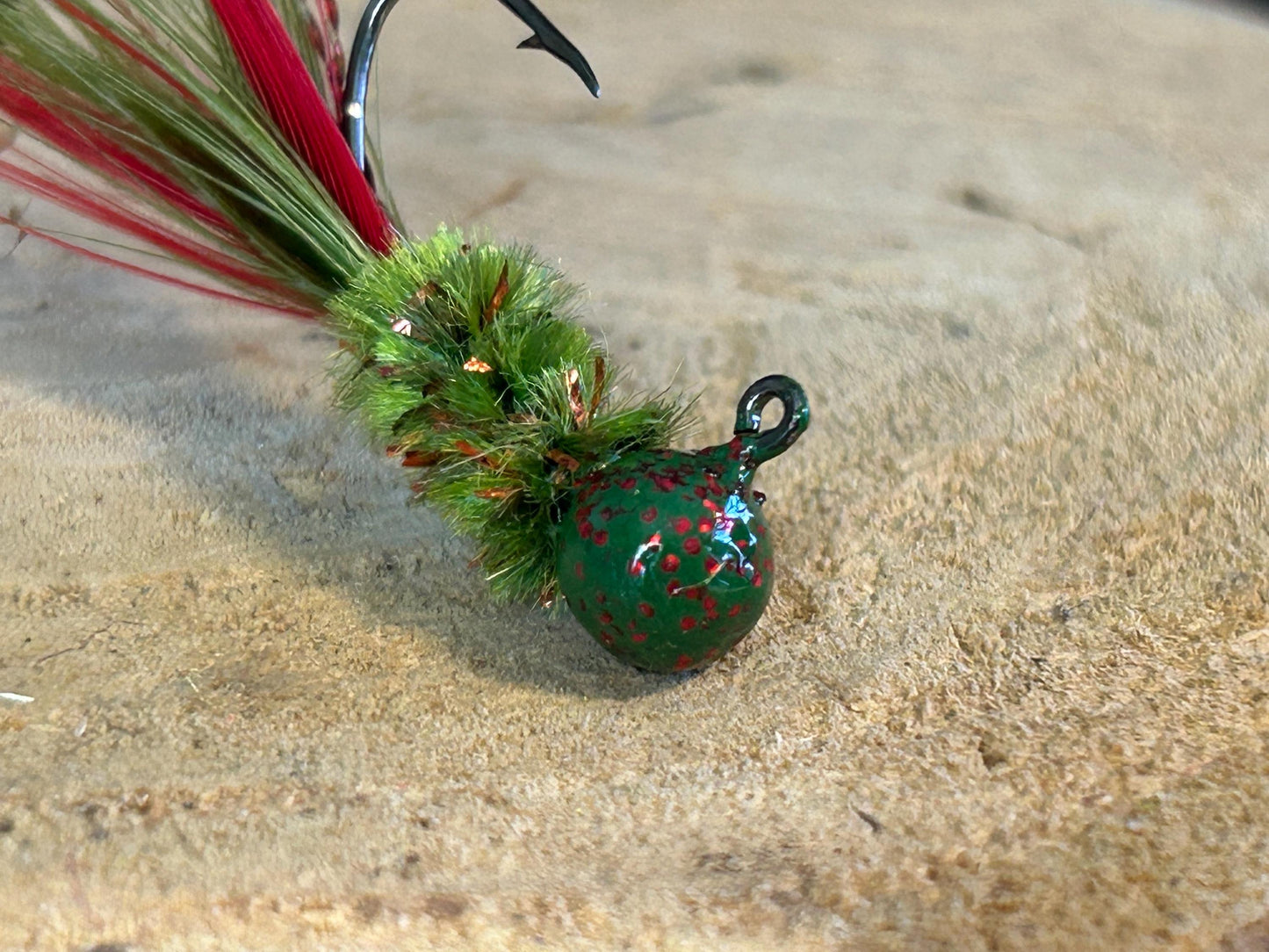 Hackle feather crappie jigs