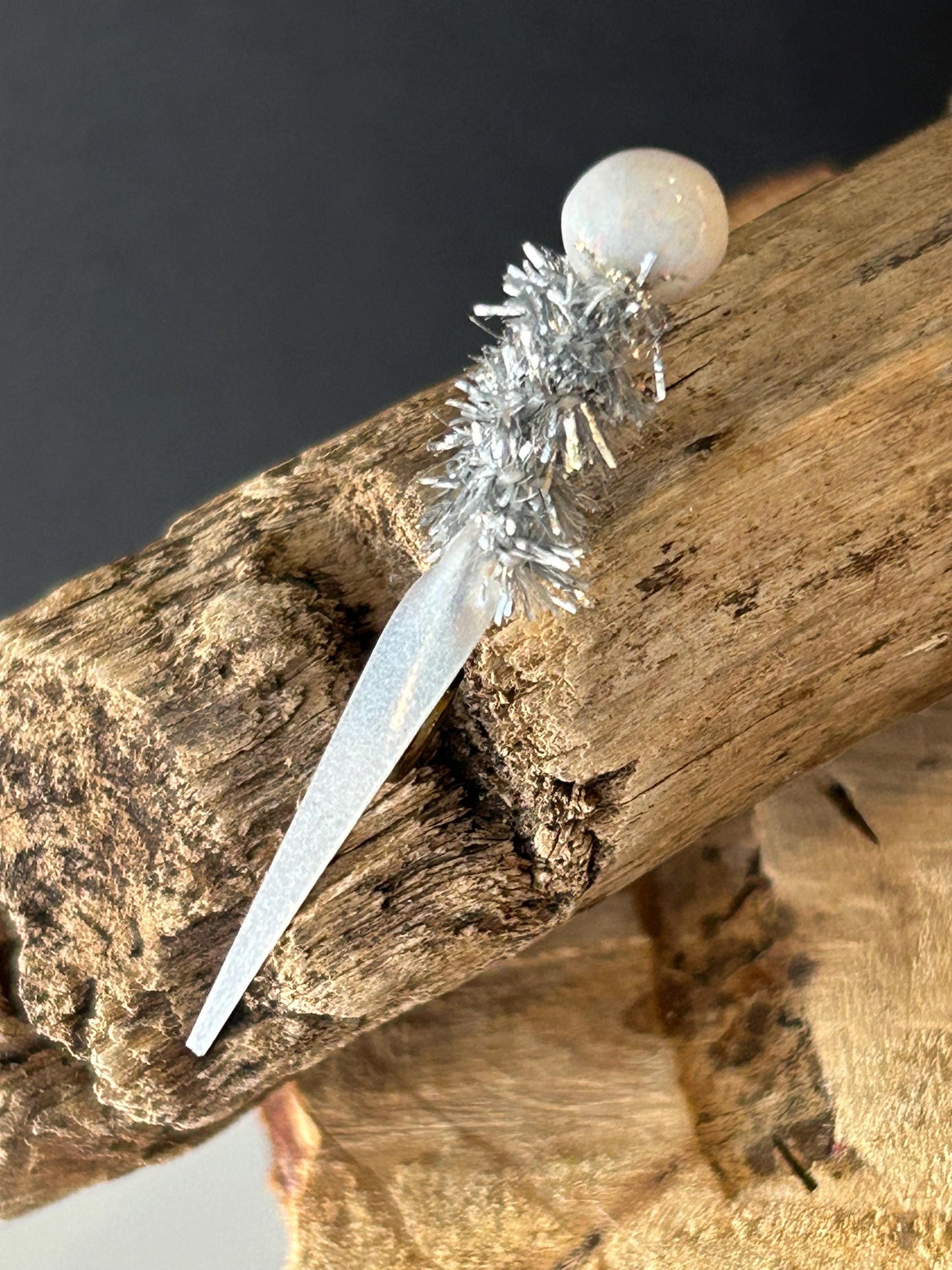 Wedge tail crappie jigs