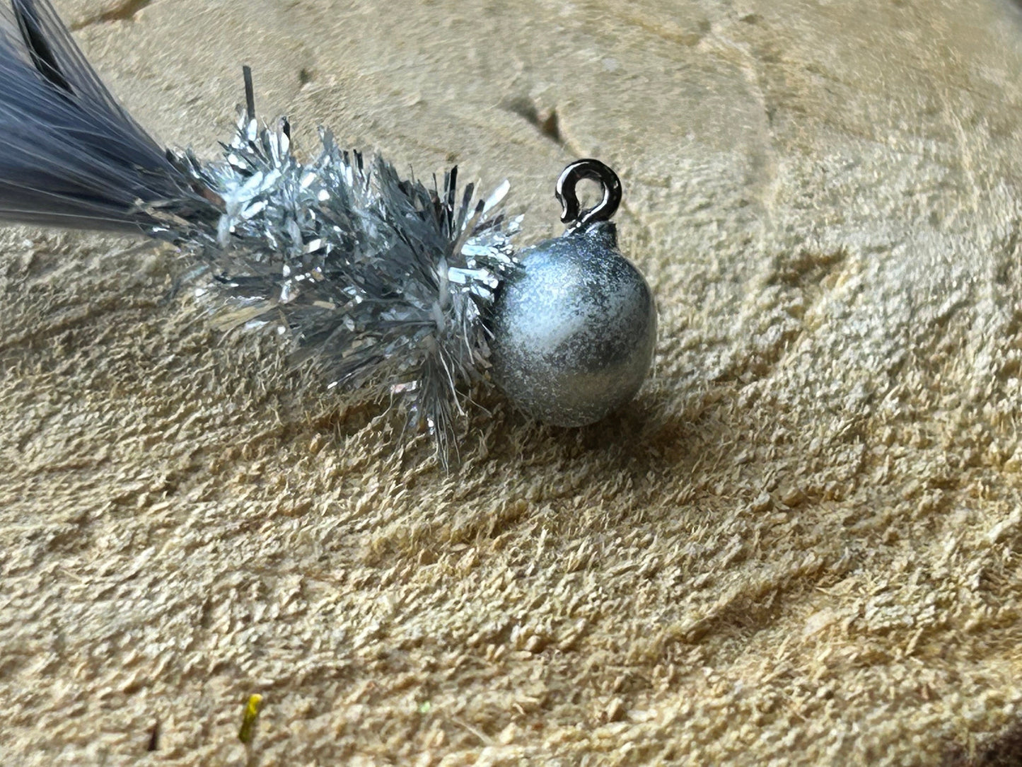 Hackle feather crappie jigs