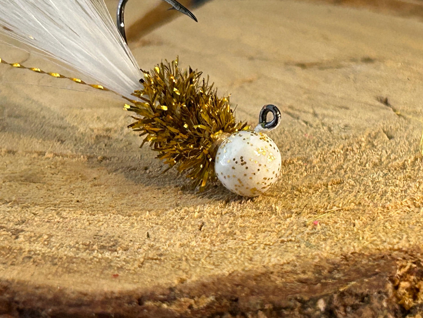 Hackle feather crappie jigs