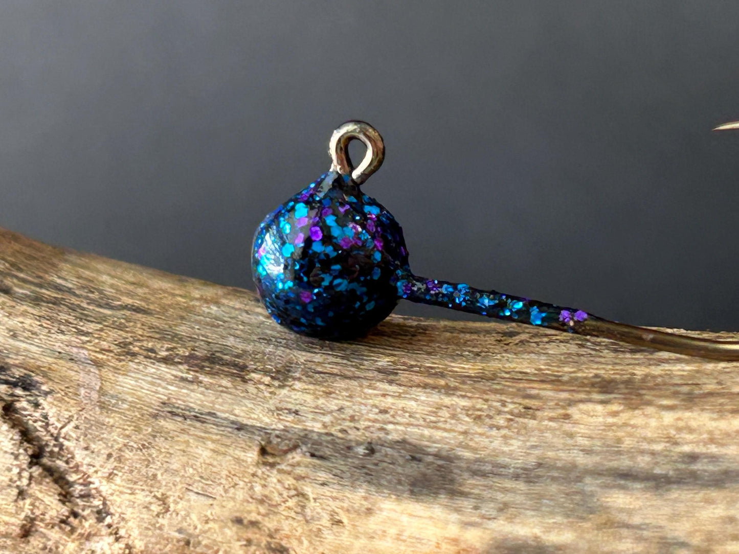 BRUISER GLITTER ball jig heads