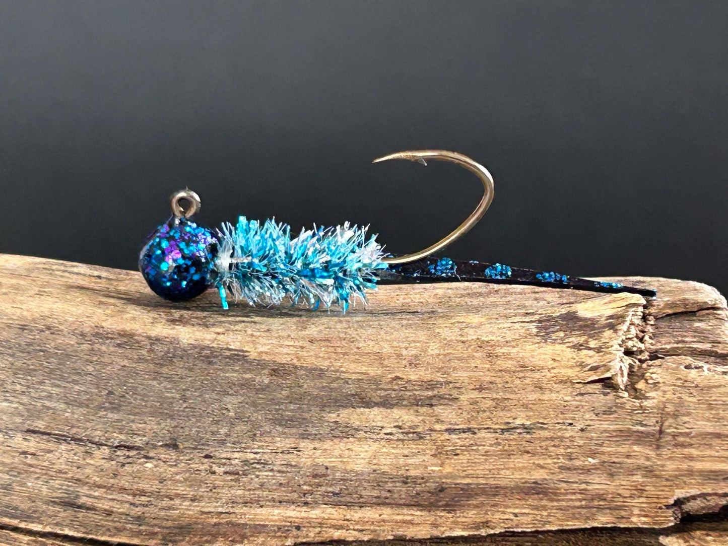 Wedge tail crappie jigs