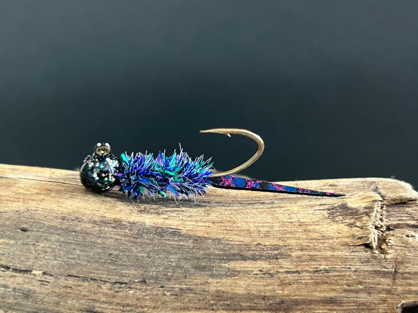 Wedge tail crappie jigs