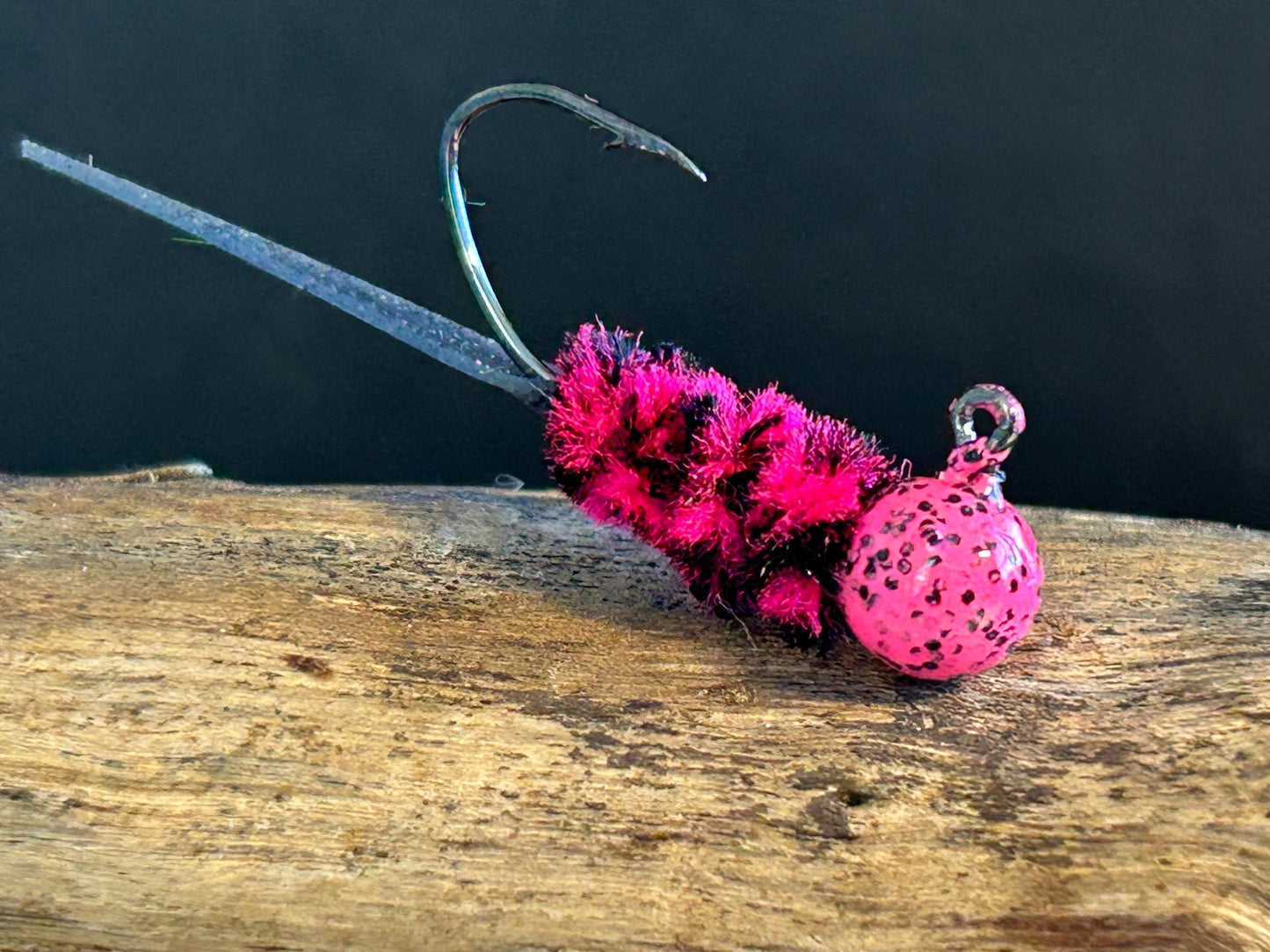 Wedge tail crappie jigs